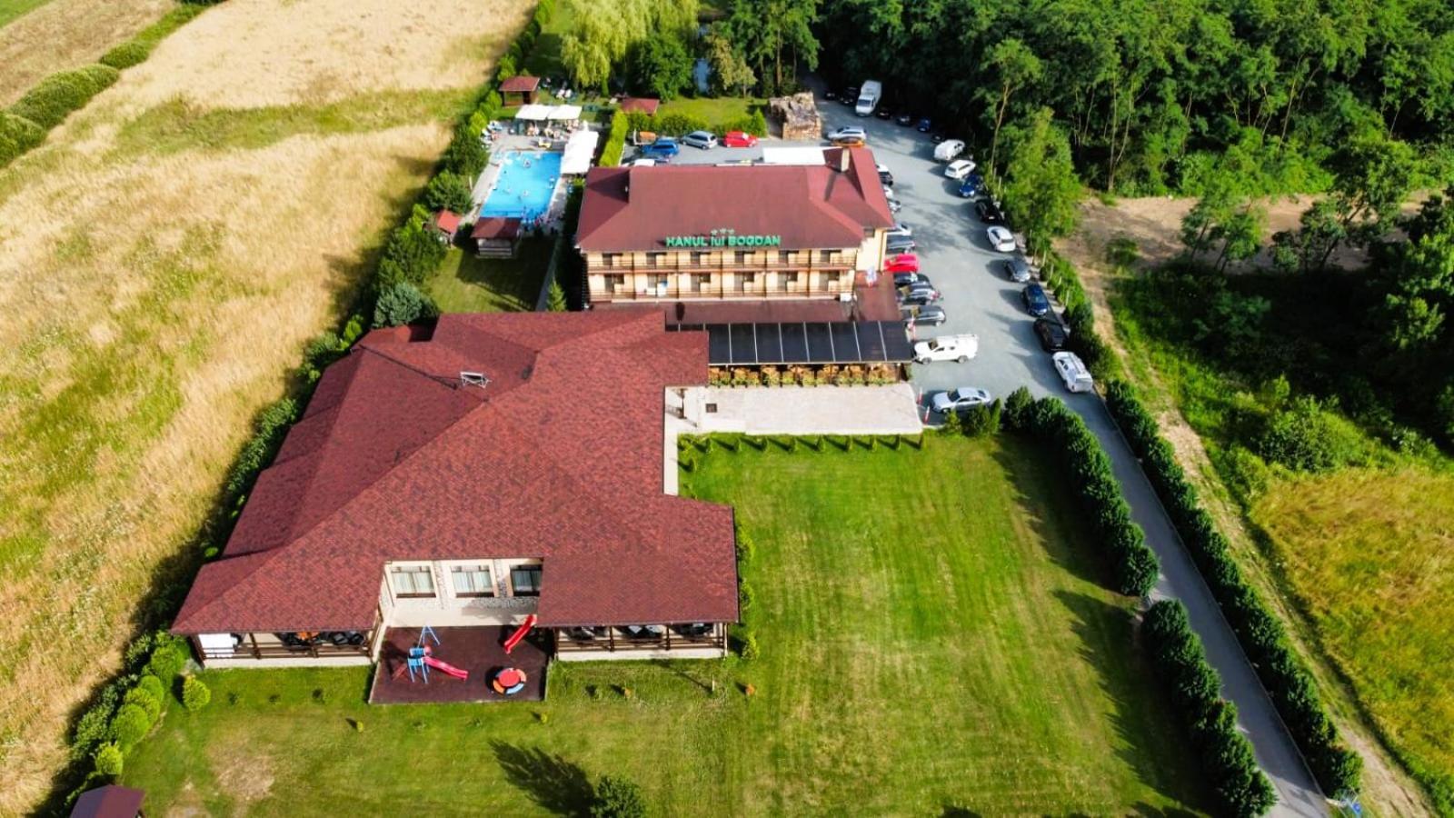 Hanul Lui Bogdan Economy INN Făget Extérieur photo