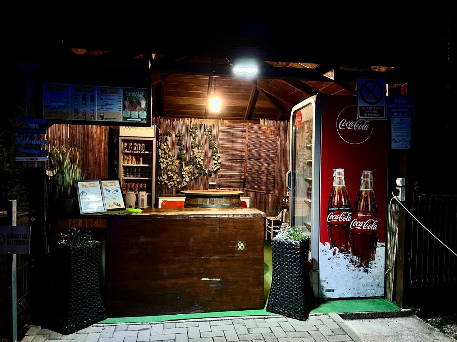 Hanul Lui Bogdan Economy INN Făget Extérieur photo